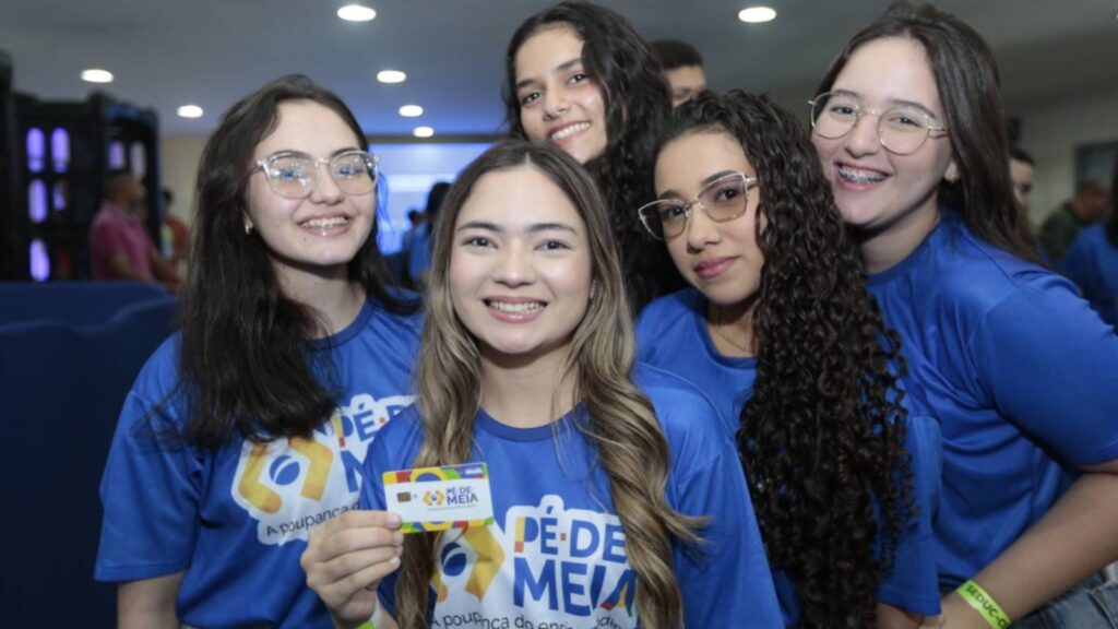 Pé de Meia public representation